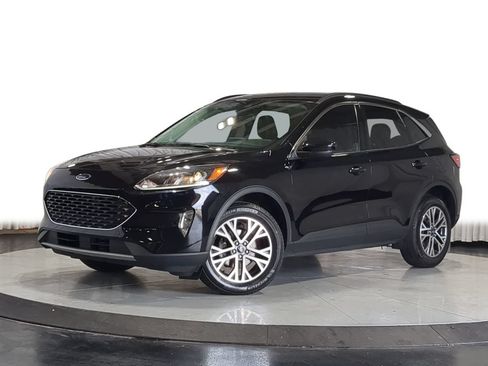 Used 2021 Ford Escape SEL w/ Technology Package AWD/4WD image 1