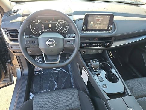 New 2026 Nissan Rogue SV image 20