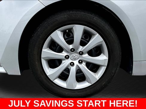 Used 2020 Toyota Corolla LE FWD image 35