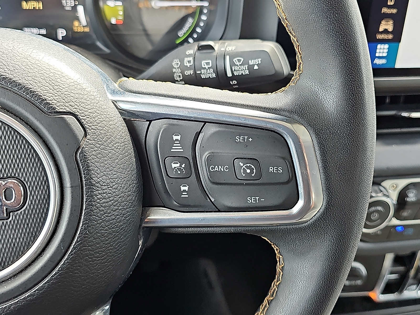 Used 2024 Jeep Wrangler Unlimited Sahara AWD/4WD image 22