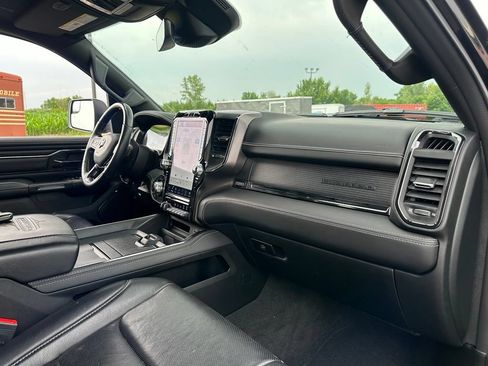 Used 2022 RAM 1500 Limited w/ Body-Colour Bumper Group AWD/4WD image 29