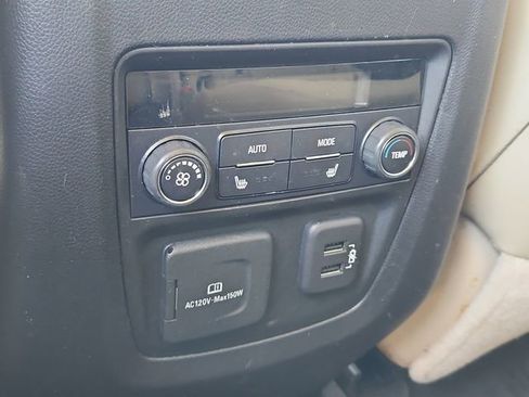 Used 2019 Buick Enclave Premium FWD image 20