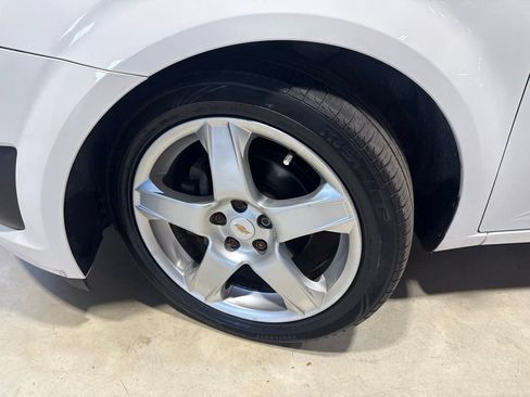 Used 2015 Chevrolet Sonic LTZ FWD image 2