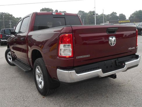 Used 2024 RAM 1500 Big Horn AWD/4WD image 3