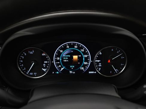 Used 2018 Buick Envision Premium image 26