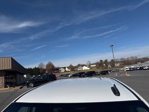 Used 2022 Chevrolet Silverado 1500 LT Trail Boss w/ LPO, Dark Essentials Package image 9