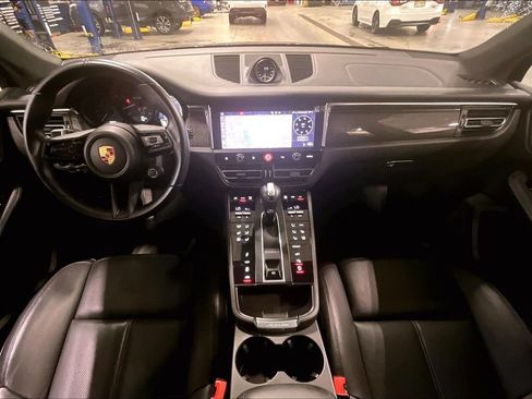 Certified 2023 Porsche Macan GTS AWD/4WD image 18