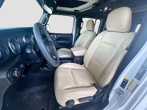 Used 2023 Jeep Wrangler Unlimited Sport AWD/4WD image 23