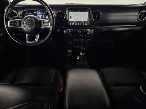 Used 2021 Jeep Wrangler Unlimited Sahara AWD/4WD image 7