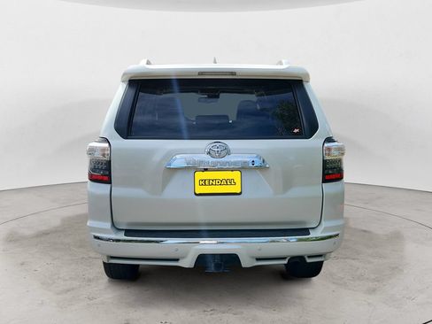 Used 2023 Toyota 4Runner Limited AWD/4WD image 4
