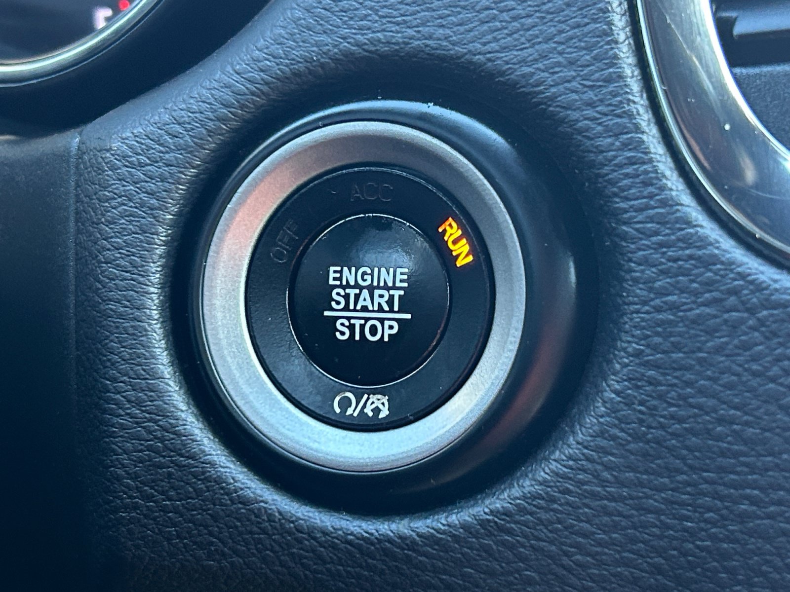 Used 2019 Dodge Durango GT RWD image 29