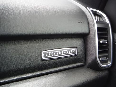 Certified 2019 RAM 1500 Big Horn AWD/4WD image 36