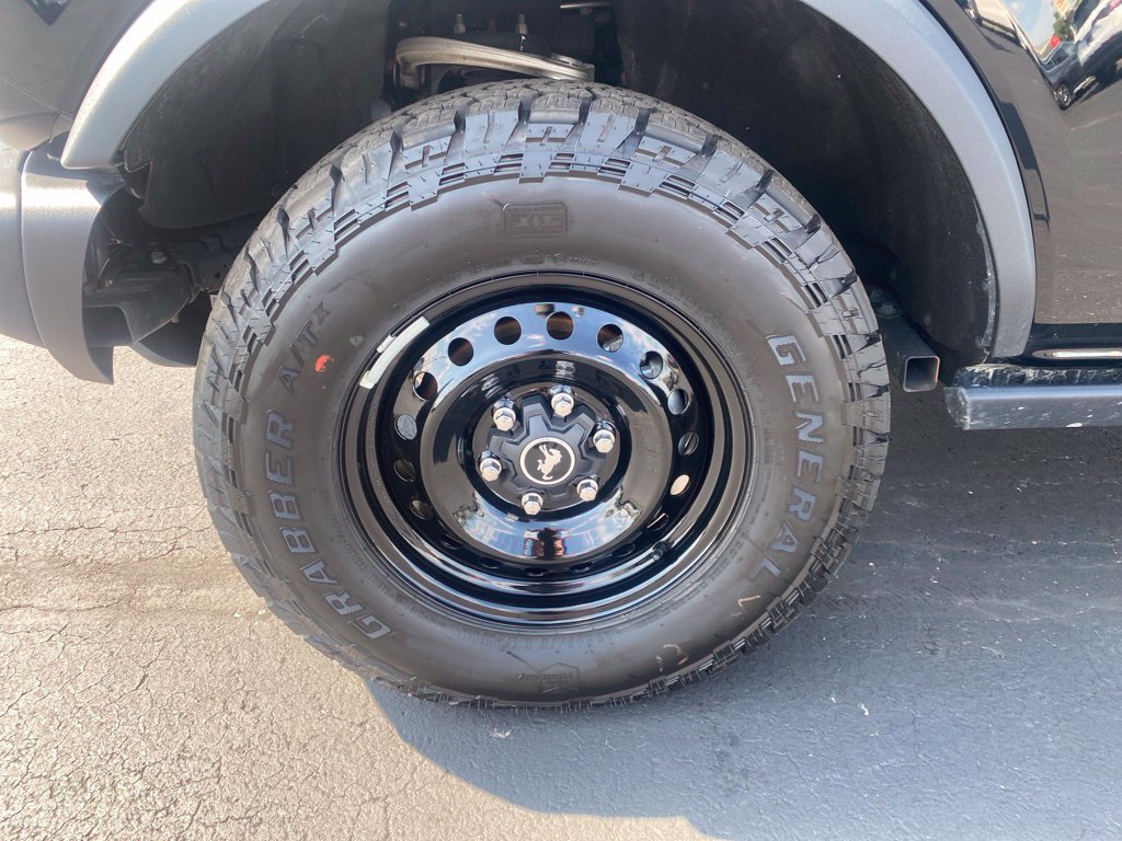 Certified 2023 Ford Bronco Black Diamond AWD/4WD image 18