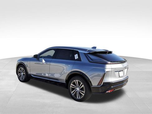 New 2026 Cadillac Lyriq Luxury image 3