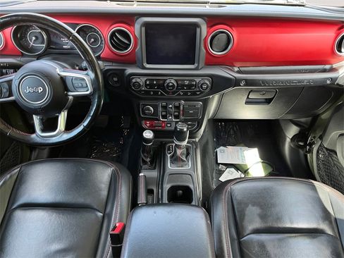 Used 2020 Jeep Wrangler Unlimited Rubicon w/ Uconnect 4C Nav & Sound Group image 11