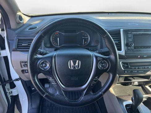 Used 2017 Honda Ridgeline RTL image 13