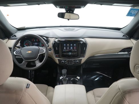 Used 2023 Chevrolet Traverse LS w/ Safety Package image 14