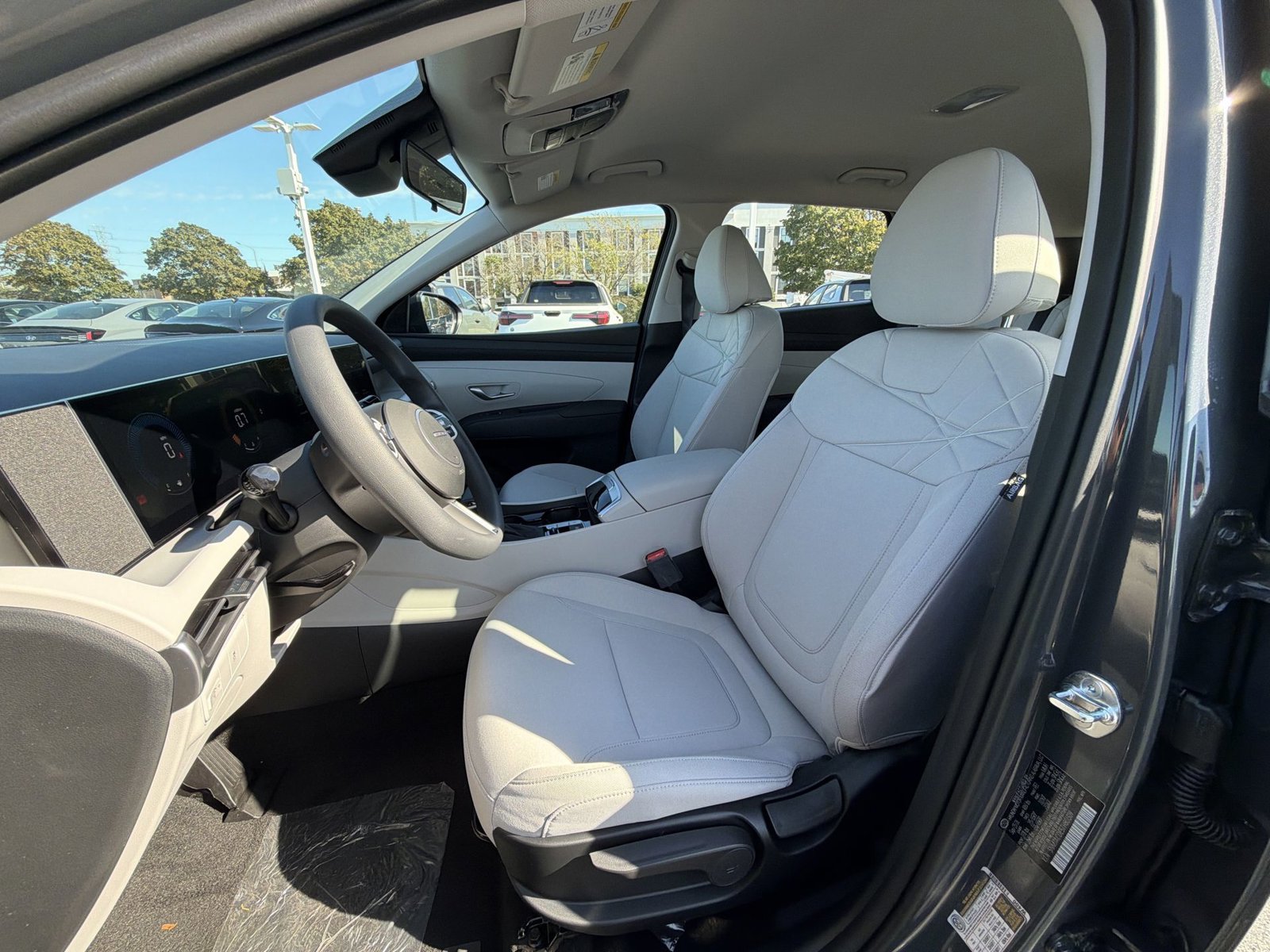New 2026 Hyundai Tucson SE AWD/4WD image 13
