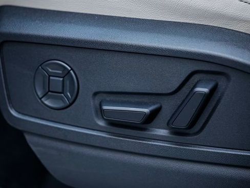 New 2025 Audi Q5 Premium image 21