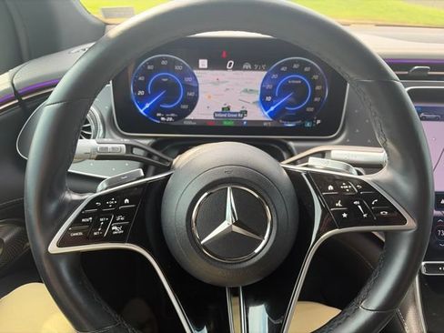 Used 2023 Mercedes-Benz EQS 450+ 4MATIC SUV image 6
