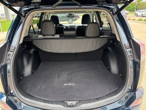 Used 2017 Toyota RAV4 Limited w/ Carpet Mat Package AWD/4WD image 17