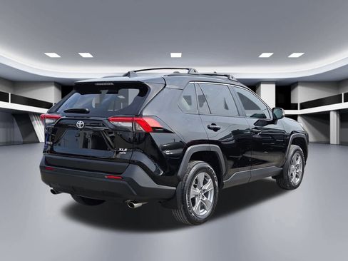 Used 2023 Toyota RAV4 XLE image 6