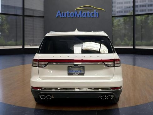 Used 2024 Lincoln Aviator Reserve w/ Equipment Group 201A AWD/4WD image 10