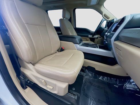 Used 2020 Ford F250 Lariat w/ Lariat Ultimate Package image 20