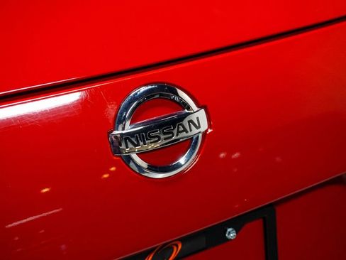 Used 2010 Nissan 370Z Touring image 51