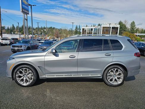 Used 2026 BMW X7 xDrive40i AWD/4WD image 8