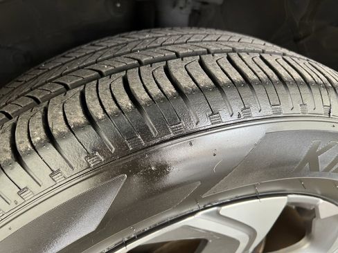 Used 2018 Honda CR-V EX-L image 32