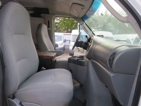 Used 2012 Ford E-250 and Econoline 250 w/ Commercial Cargo Van Pkg image 16
