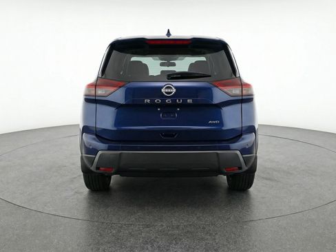 Used 2025 Nissan Rogue SV FWD image 7