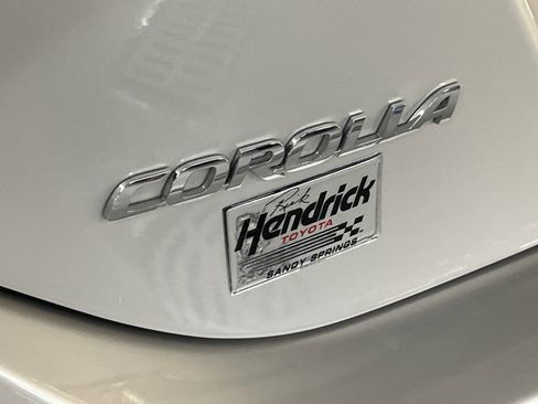 Used 2017 Toyota Corolla LE image 33