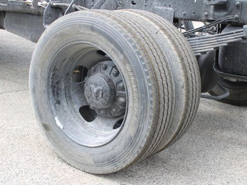 New 2025 RAM 4500 Tradesman RWD image 15
