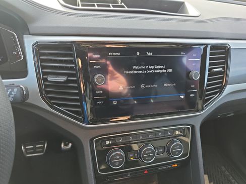 Used 2022 Volkswagen Atlas Cross Sport SEL Premium R-Line w/ Cross Sport MDO Package image 12