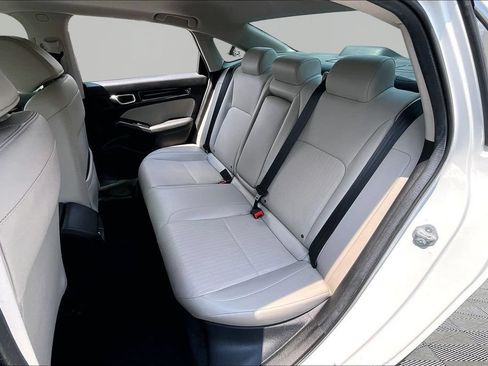 Used 2024 Honda Civic Touring image 18