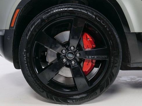 Used 2021 Land Rover Defender 90 X image 9