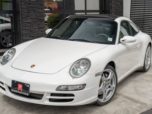 Used 2008 Porsche 911 Targa 4 AWD/4WD image 4