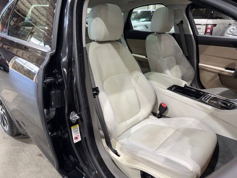 Used 2016 Jaguar XF Prestige image 89