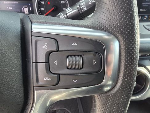 Used 2022 Chevrolet Blazer LT image 17