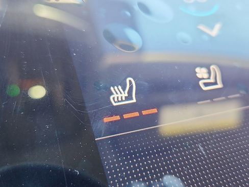 New 2026 Porsche Taycan image 17