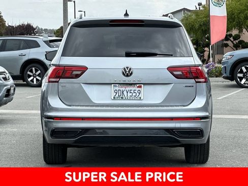 Used 2022 Volkswagen Tiguan SE R-Line AWD/4WD image 4