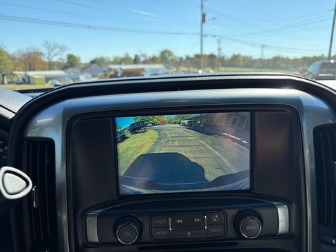 Used 2018 Chevrolet Silverado 1500 LTZ w/ Max Trailering Package image 19