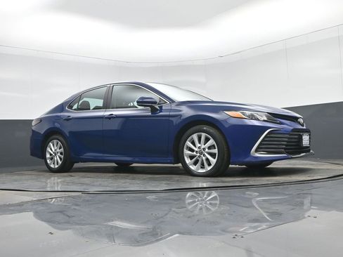 Used 2024 Toyota Camry LE FWD image 49