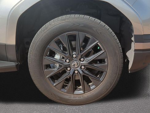Certified 2025 Lexus GX 550 AWD/4WD image 7