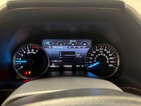 Used 2020 Ford F150 Lariat w/ Equipment Group 502A Luxury image 12