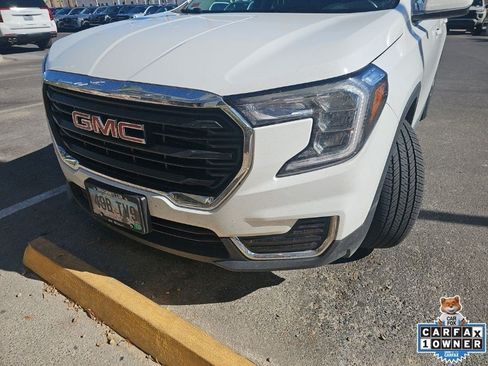 Used 2023 GMC Terrain SLE w/ Driver Convenience Package AWD/4WD image 21