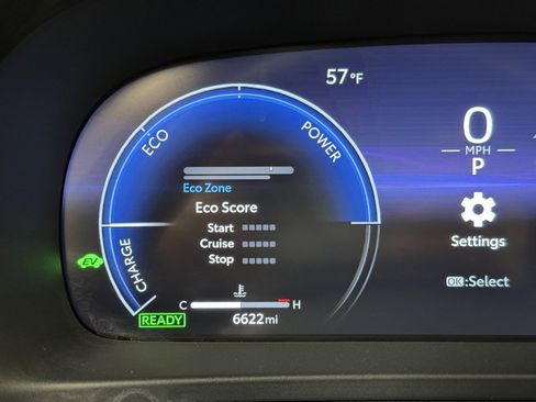 Used 2025 Toyota Crown Signia image 34