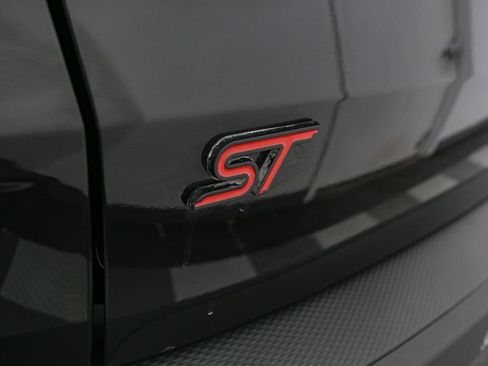 Used 2025 Ford Escape ST-Line Select w/ Tech Pack #1 image 12